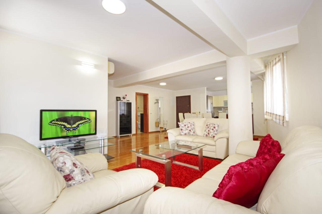 Delux Apartman Jukic * Makarska