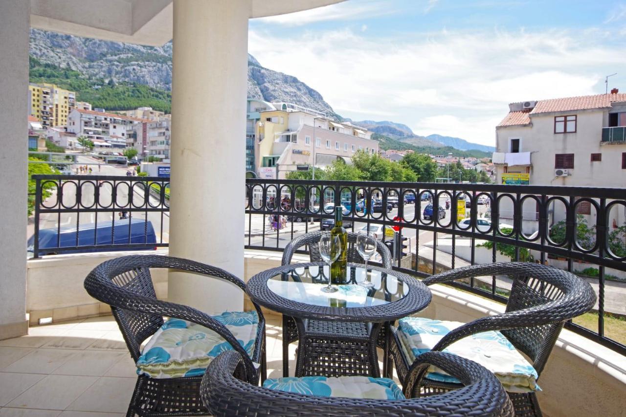 Delux Apartman Jukic Apartment Makarska